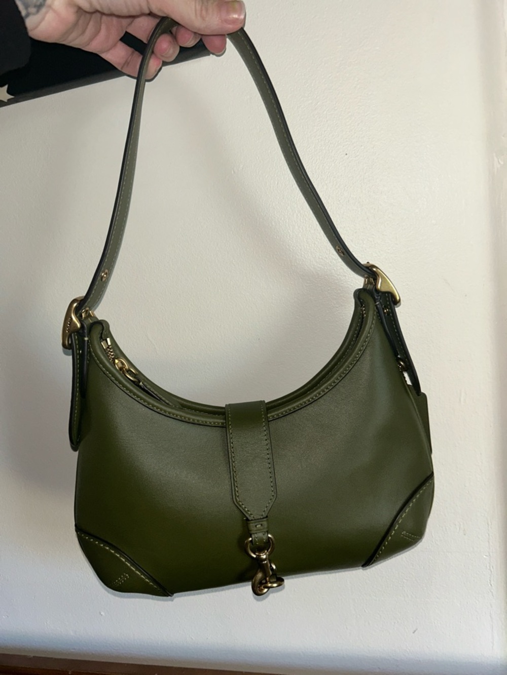 Coach Hampton Hobo Shoulder Bag with Brass Hardware, NWT, limited re-edition - Picture 17 of 17